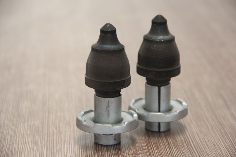 PDC road milling bit.jpg