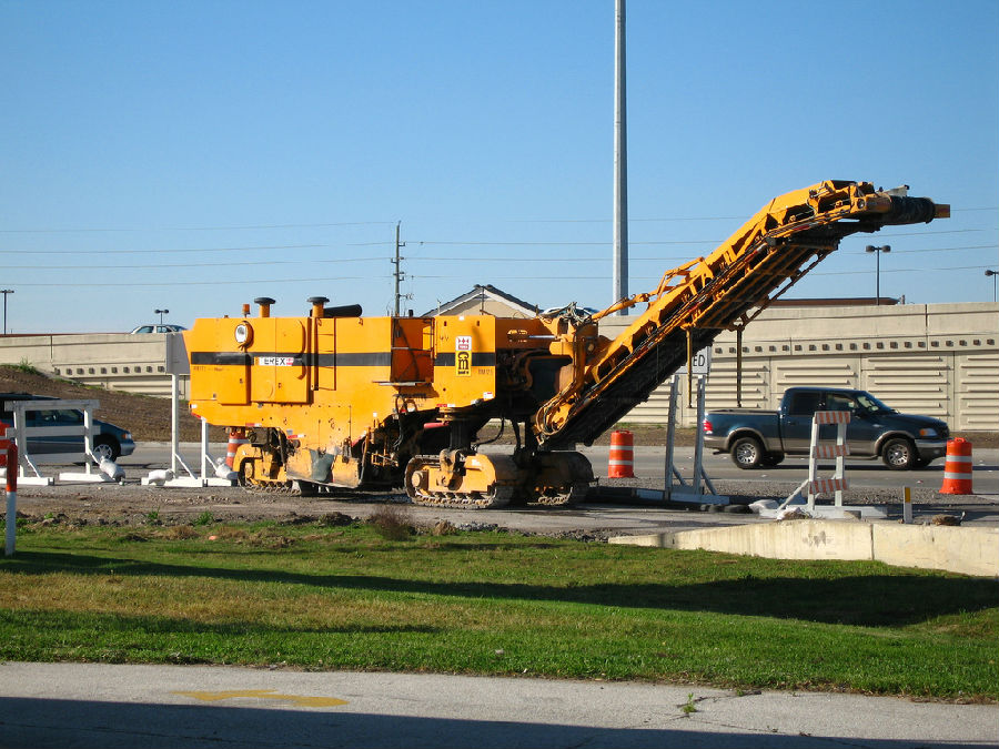 road milling machine