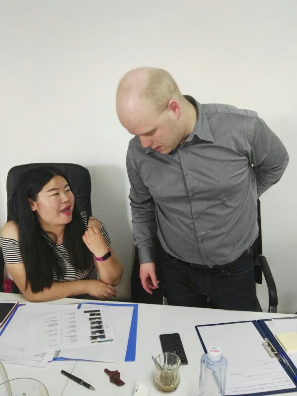 casing of client come to visit.jpg