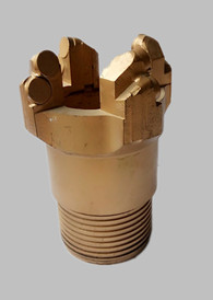 5 blades PDC rib bit.jpg