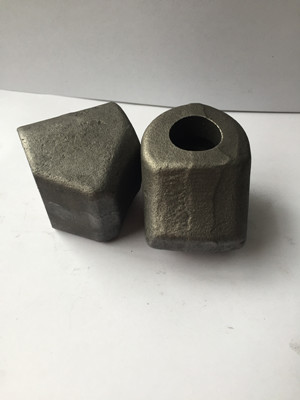 C10HD mai riƙe kayan aiki.jpg