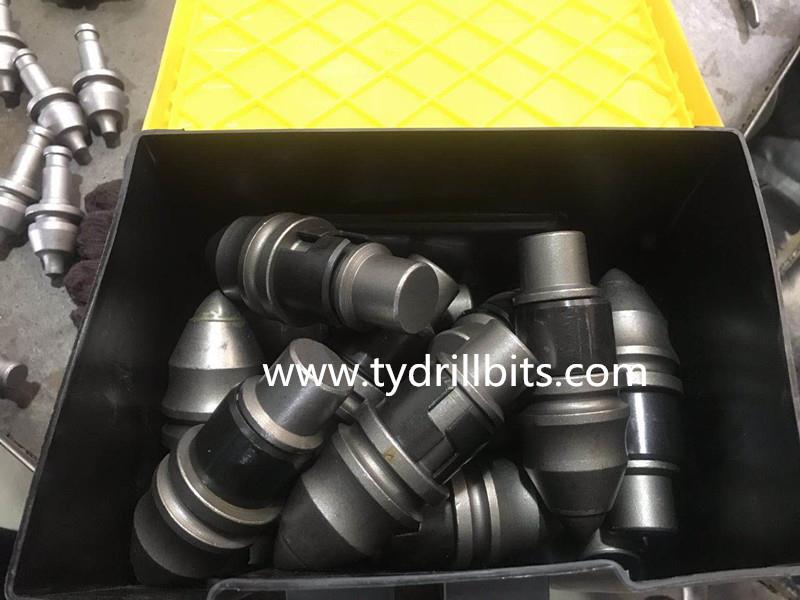 B47K22H bullet teeth